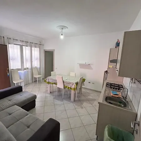 Stanze O Intero Alloggio Cagliari Appartamento Capoterra