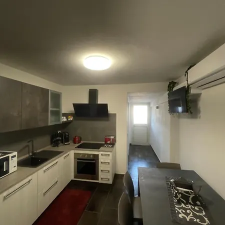 Stanze O Intero Alloggio Cagliari Appartamento *